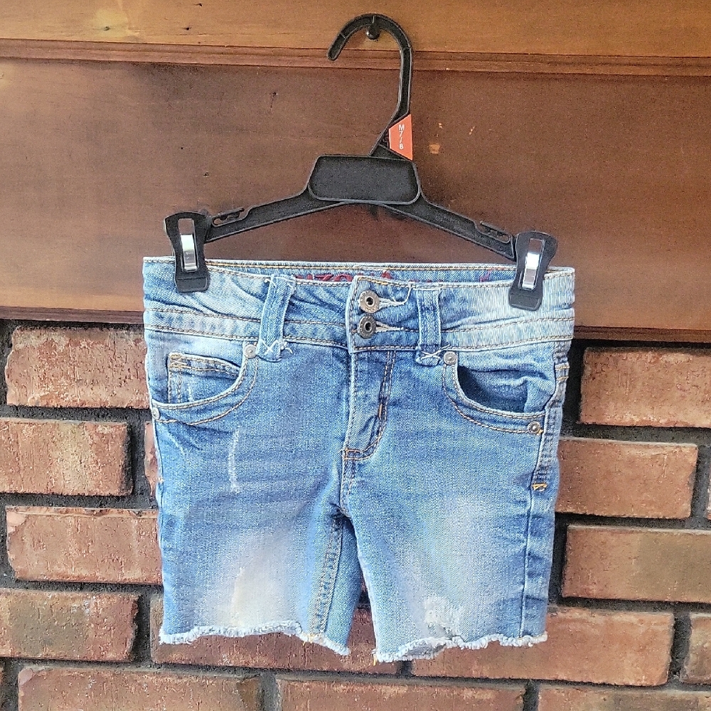 Stylish Blue Denim Girls' Shorts